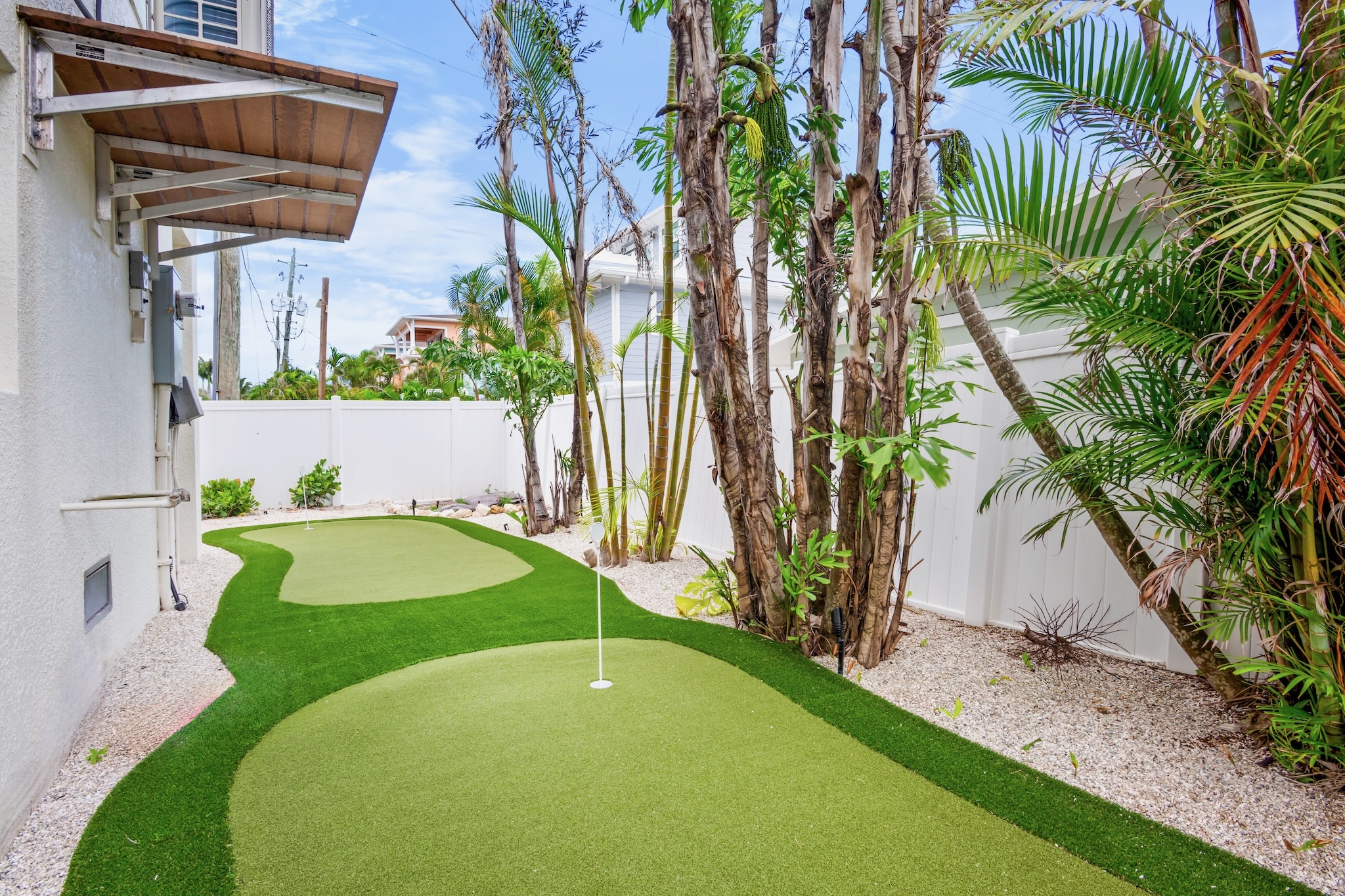 Salty Margarita putting green